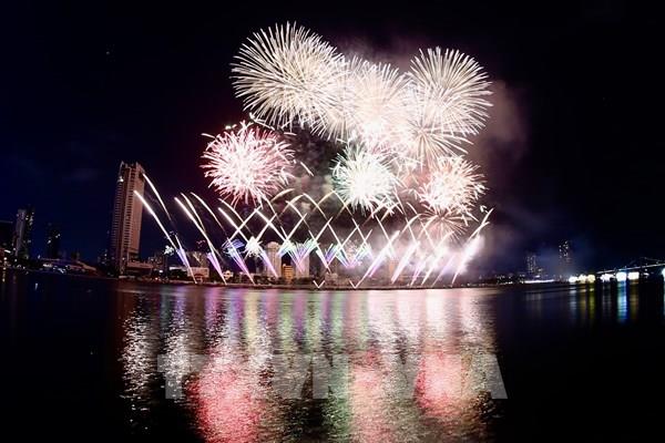 DIFF 2025: Hai đội Canada và Trung Quốc sẵn sàng tạo nên đêm pháo hoa kỳ ảo trên sông Hàn ​