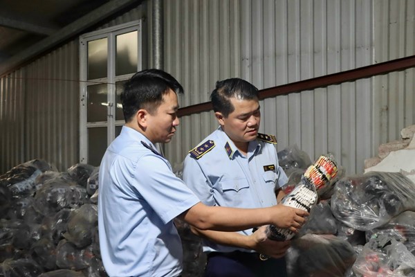 Cao điểm là phải mạnh tay và lâu dài chấm dứt hàng lậu, hàng giả