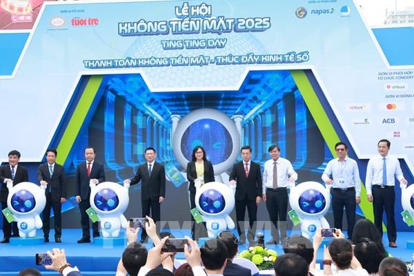 Khai mạc Lễ hội Không tiền mặt - Ting Ting Day 2025