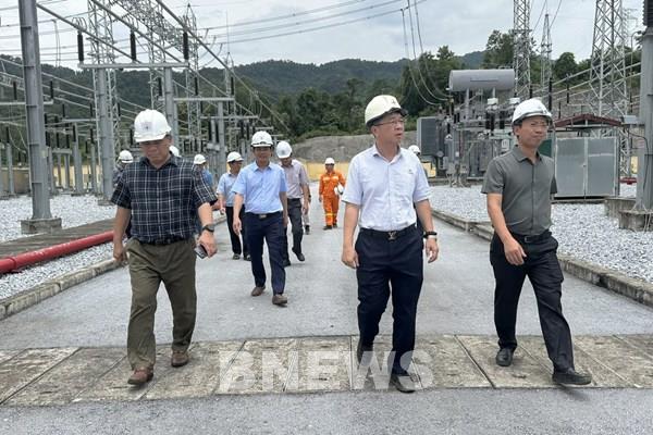 Tăng tốc thi công cụm dự án truyền tải phục vụ nhập khẩu điện từ Lào