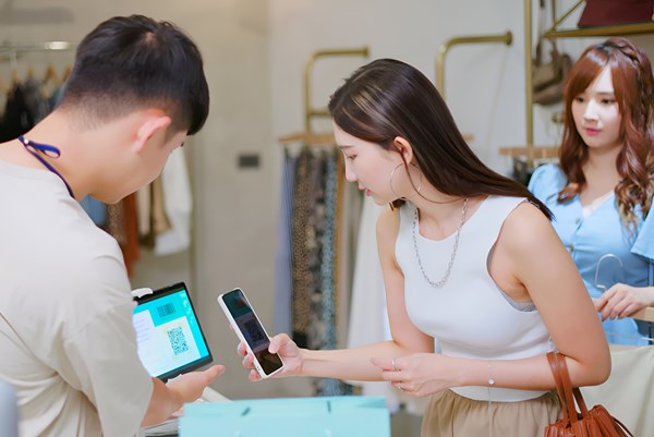 Chuyển đổi số: Con đường buộc phải đi của ngành ngân hàng