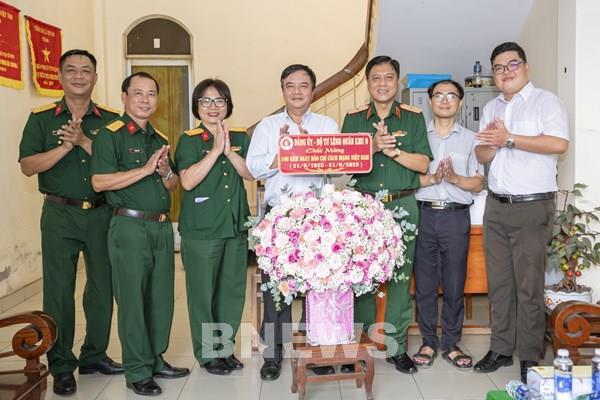 Thông tin TTXVN góp phần đảm bảo quốc phòng - an ninh