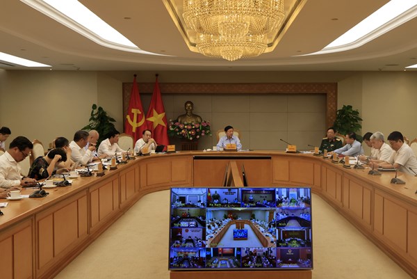 Đẩy nhanh giải phóng mặt bằng phục vụ dự án đường sắt tốc độ cao Bắc-Nam