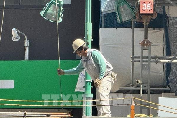 Thời tiết cực đoan ngay đầu mùa Hè tại Nhật Bản và Trung Quốc