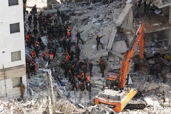 Đại sứ quán Việt Nam khuyến cáo bà con kiều bào chủ động chuẩn bị và rời khỏi Israel qua cửa khẩu đường bộ