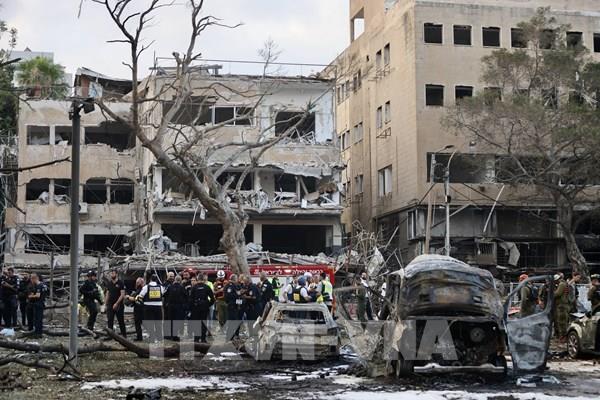 Thêm hàng loạt nước sơ tán hoặc kêu gọi công dân di dời Israel