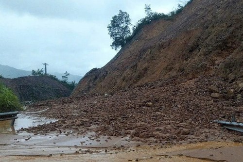 Đề phòng lũ quét, sạt lở đất ở 5 tỉnh Trung Bộ và Tây Nguyên