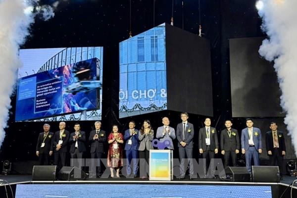 Khai mạc chuỗi triển lãm chuyên ngành dịch vụ ô tô và phụ tùng thay thế