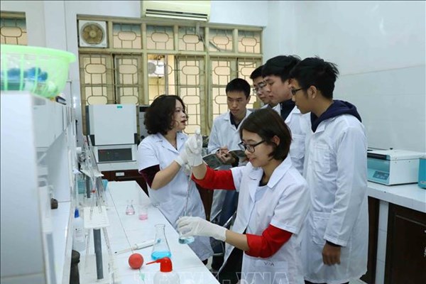 Các trường đại học chuyển đổi tư duy để không “lỡ nhịp” đột phá về khoa học công nghệ