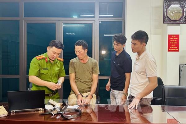 Bắt giữ đối tượng giết người sau hơn 2 giờ gây án