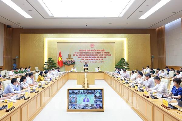 Thủ tướng: Mỗi ngày đều là cao điểm chống buôn lậu, gian lận thương mại, hàng giả