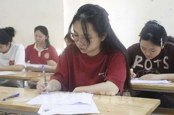 Đề thi và đáp án tốt nghiệp THPT 2025 môn Toán