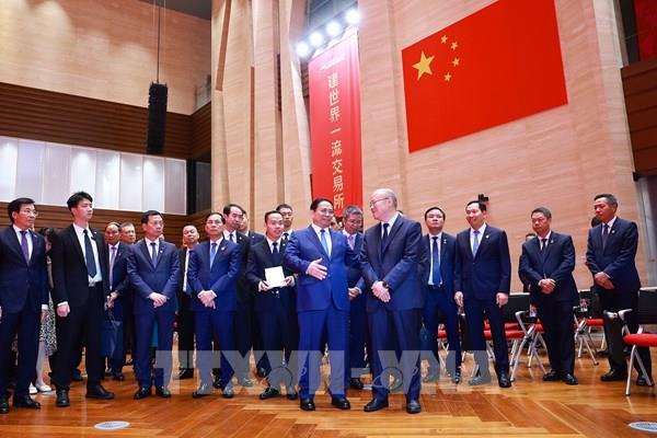 Thủ tướng đề nghị Thượng Hải chia sẻ kinh nghiệm về Trung tâm tài chính quốc tế