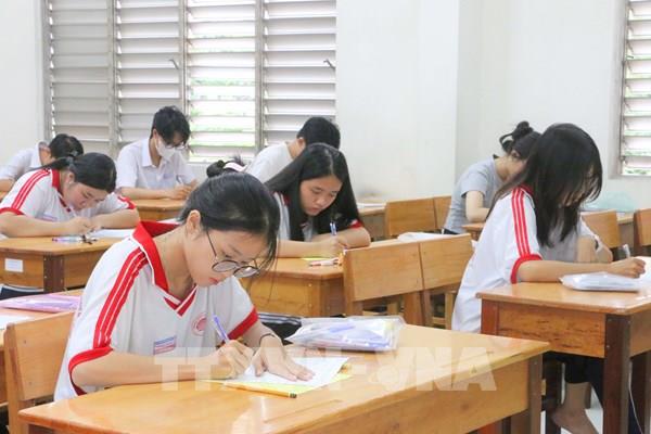 Lùi thời gian công bố điểm trúng tuyển đại học 2025