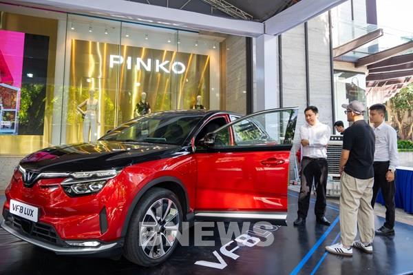 VinFast tung chương trình “Thu xăng-Đổi điện” ưu đãi đến 100 triệu đồng