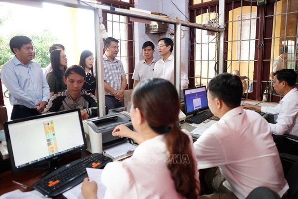 Chuyển đổi số toàn diện tại chính quyền cấp xã mới