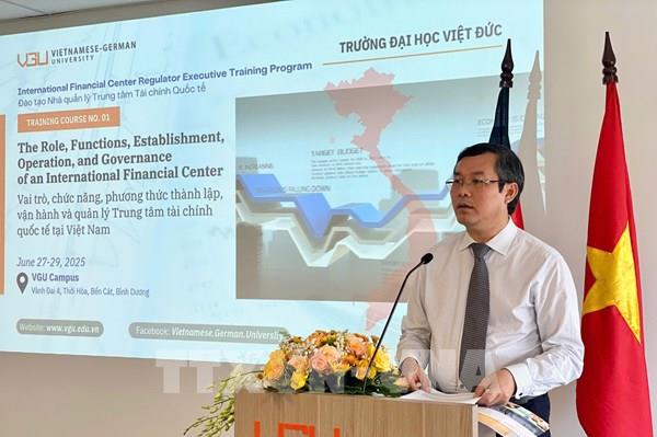 Xây dựng Trung tâm tài chính quốc tế: Yếu tố then chốt nguồn nhân lực