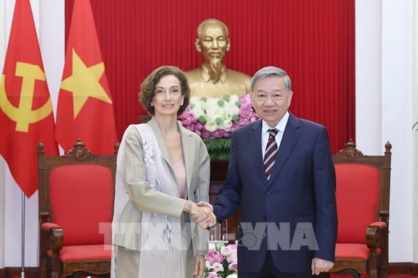 Tổng Bí thư Tô Lâm tiếp Tổng Giám đốc Tổ chức Giáo dục, Khoa học và Văn hóa của Liên hợp quốc (UNESCO