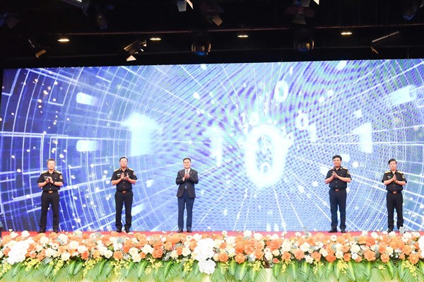 Hải quan ra mắt ứng dụng số thay thế báo cáo giấy
