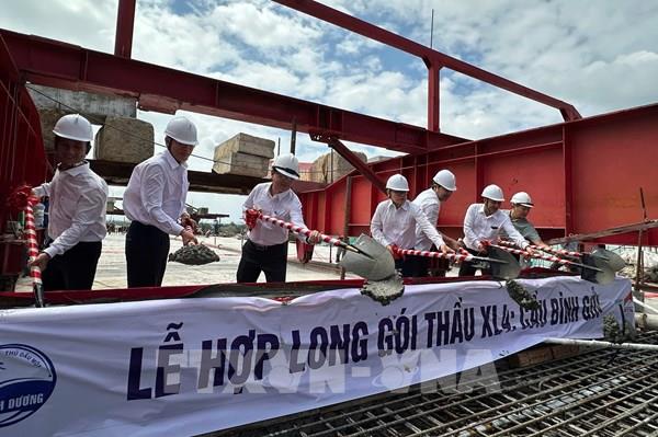 Bình Dương đồng loạt khởi công, khánh thành nhiều dự án lớn