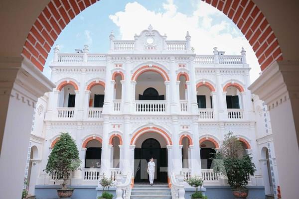 Khám phá dinh thự đẹp như tranh ở Bắc Hà