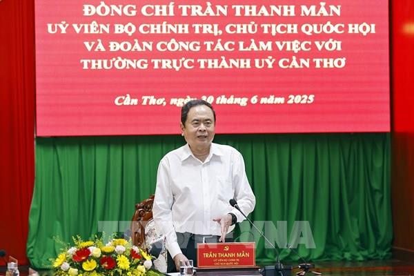 Chủ tịch Quốc hội: Vận hành mô hình chính quyền địa phương 2 cấp gần dân, sát dân