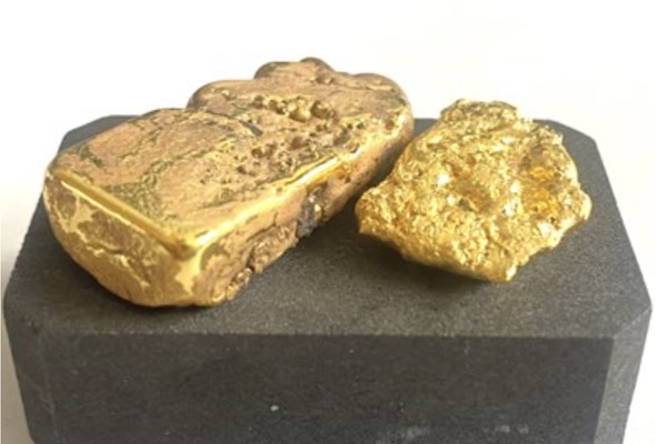 Chiết xuất vàng bền vững từ rác thải điện tử