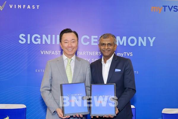 VinFast hợp tác với myTVS phát triển mạng lưới dịch vụ ở Ấn Độ
