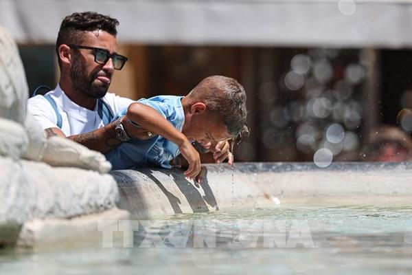 Nắng nóng khắc nghiệt bao trùm Italy