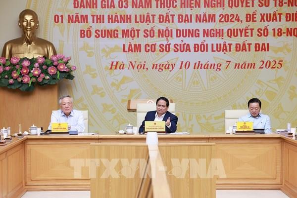 Thủ tướng Phạm Minh Chính chủ trì hội nghị về chính sách, pháp luật đất đai