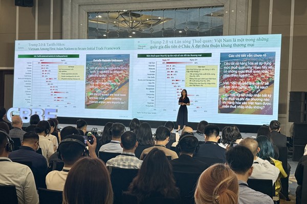 Giá chung cư Hà Nội vẫn cao dù nguồn cung tăng mạnh