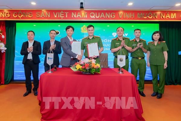 Triển khai dịch vụ xác thực điện tử thông qua VNeID trên ví điện tử