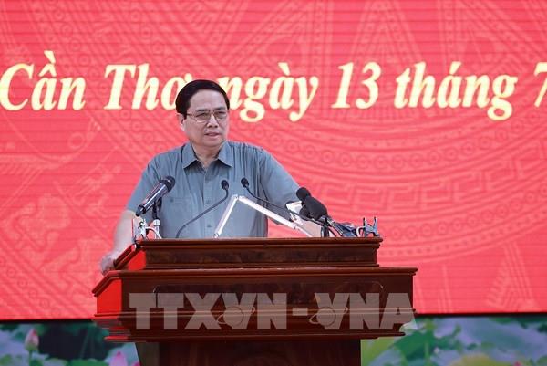 Thủ tướng làm việc với lãnh đạo các bộ, ngành, các tỉnh, thành phố ĐBSCL