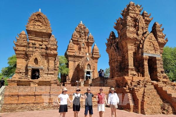 Kinh tế di sản - định hướng chiến lược cho phát triển bền vững văn hóa Việt Nam