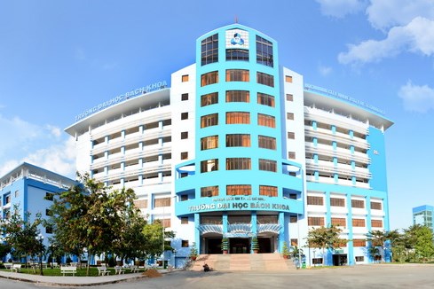 Những thí sinh đầu tiên trúng tuyển Trường Đại học Bách khoa TPHCM năm 2025