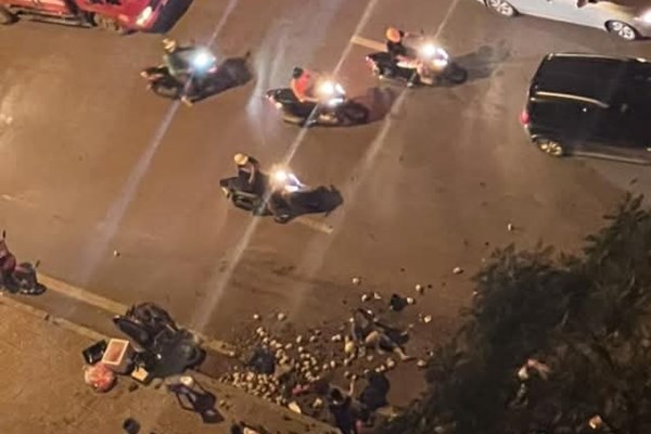 Hà Nội: Ô tô gây tai nạn liên hoàn, nhiều người thương vong