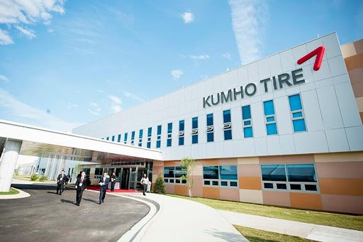 Nhà máy tại Việt Nam: "Cứ điểm" xuất khẩu quan trọng của Kumho Tire