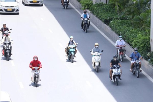 Bắc Bộ, Trung Bộ và Tây Nguyên có nơi nắng nóng gay gắt với nền nhiệt trên 38 độ C