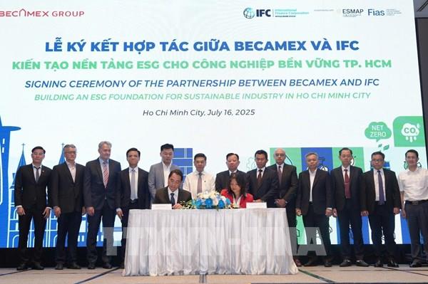 Becamex - IFC bắt tay phát triển khu công nghiệp sinh thái chuẩn quốc tế