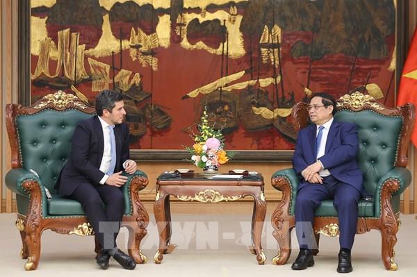 Thủ tướng đề nghị FTSE Russell giúp đưa thị trường chứng khoán Việt Nam vào nhóm mới nổi