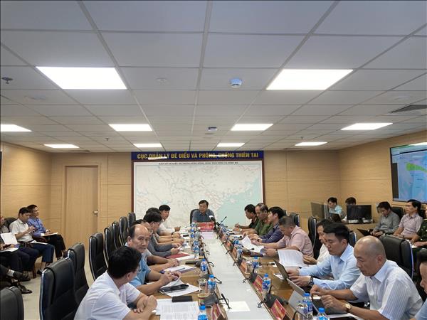 Thứ trưởng Nguyễn Hoàng Hiệp: Chủ động tâm thế ứng phó với một cơn bão mạnh