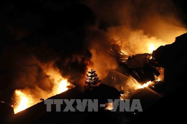 Hà Nội: Cháy lớn trong đêm tại phố Trương Định