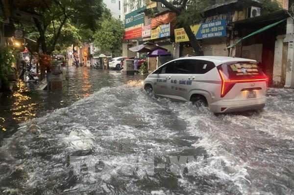 Dự báo mưa lớn ở nhiều khu vực tại thành phố Hà Nội