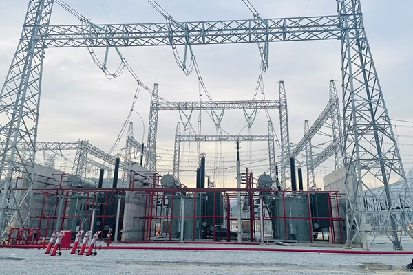 Trạm 500kV Vĩnh Yên sẵn sàng đóng điện, chào mừng Đại hội Đảng EVN 