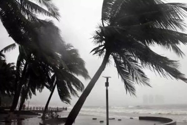 Bão Wipha ảnh hưởng đến hơn 300 nghìn người ở Philippines