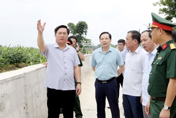 Phú Thọ kiểm tra các vị trí trọng yếu, chủ động di dời dân cư