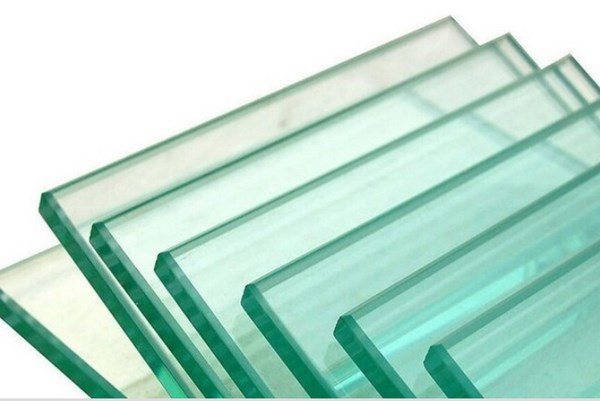 Ban hành bản câu hỏi điều tra chống bán phá giá kính nổi không màu