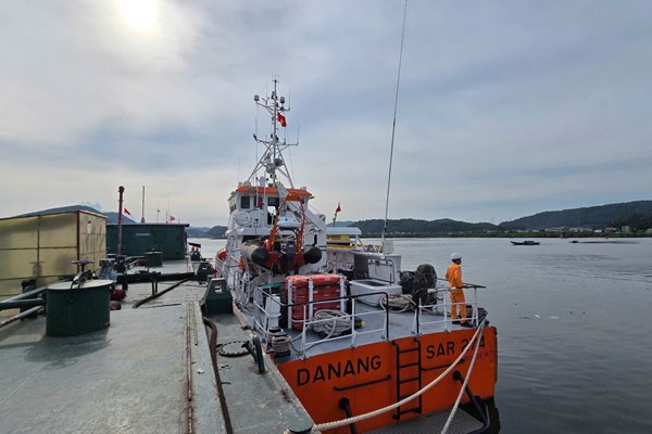 Xây dựng phương án huy động tàu thuyền tham gia khắc phục hậu quả bão số 3