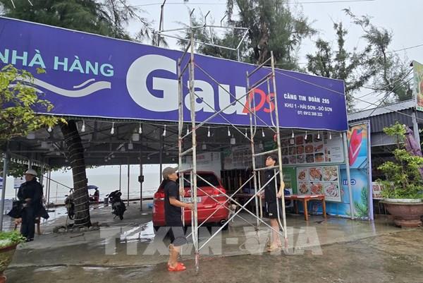 Mùa mưa lũ: Làm gì để không mắc bệnh?