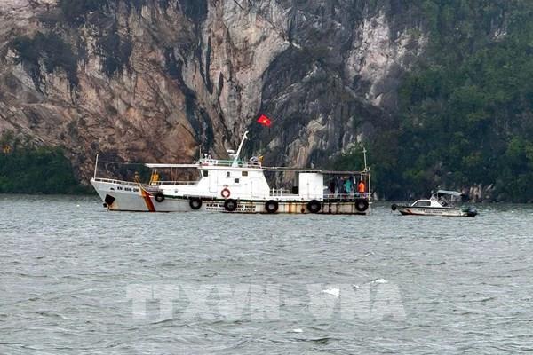 Vụ lật tàu trên vịnh Hạ Long: Nhiều đơn vị tiếp tục ủng hộ các nạn nhân